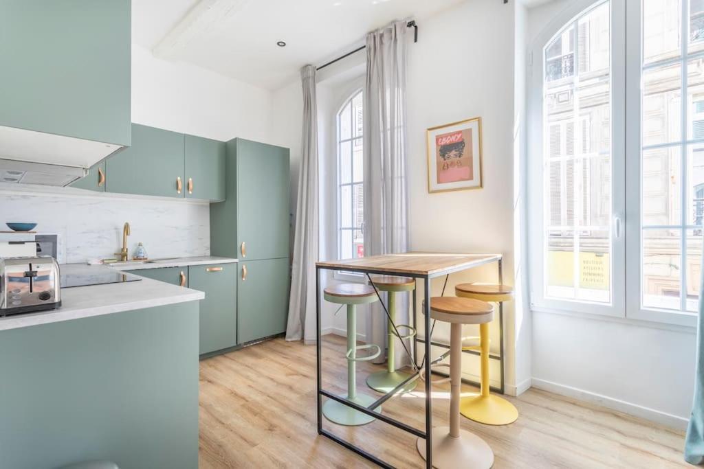 Cosy Appartement Au Coeur Du Cours Julien Marseille Eksteriør billede